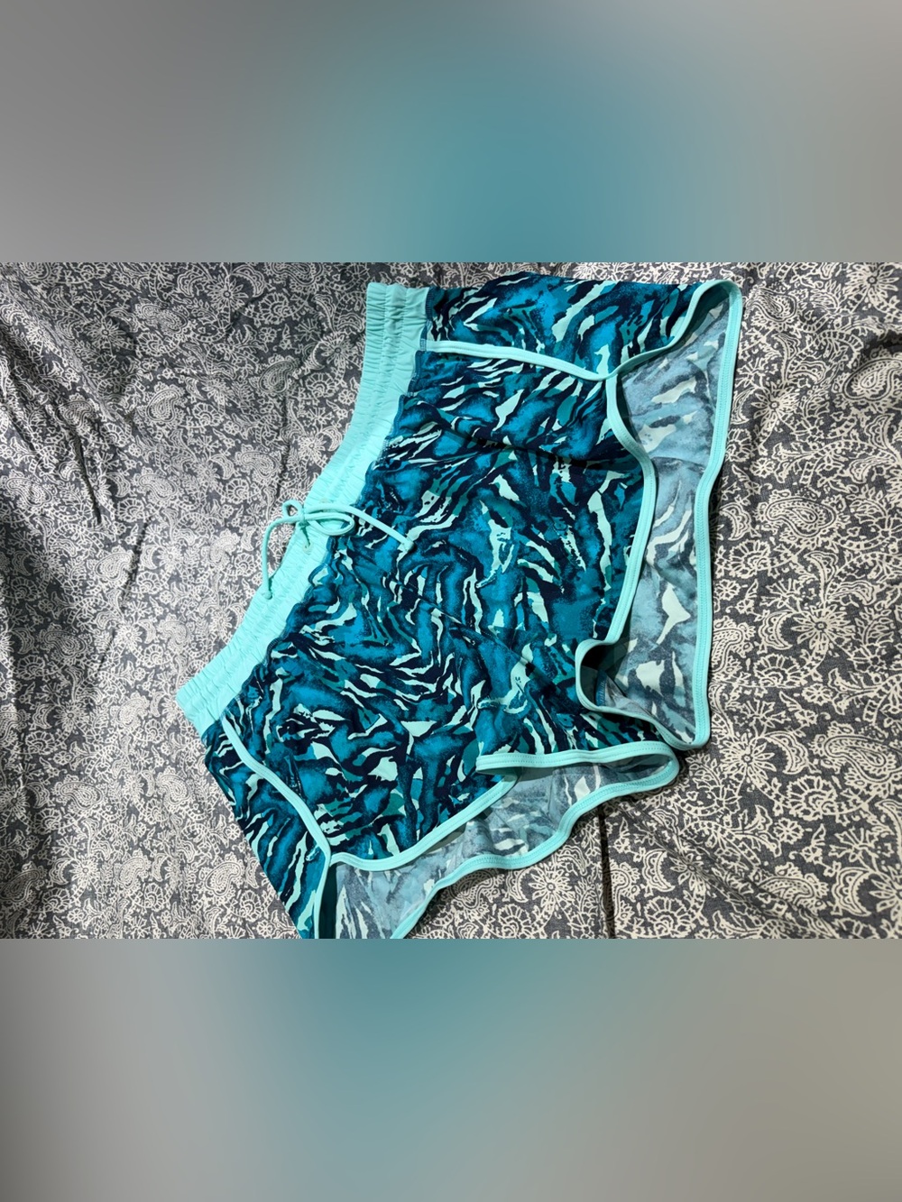 L.L.Bean aqua teal pattern swim shorts large attached bikini